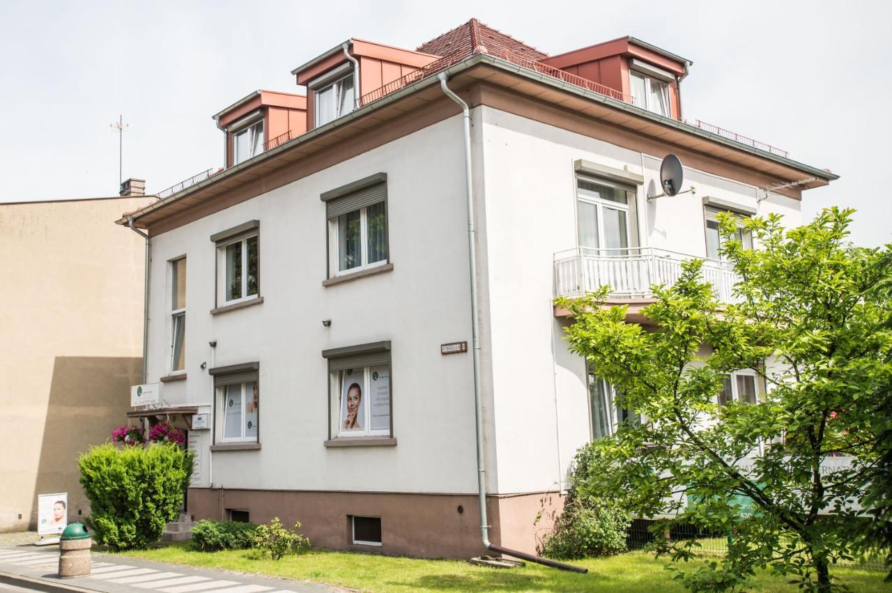 Mansarda Noclegi Września Dış mekan fotoğraf